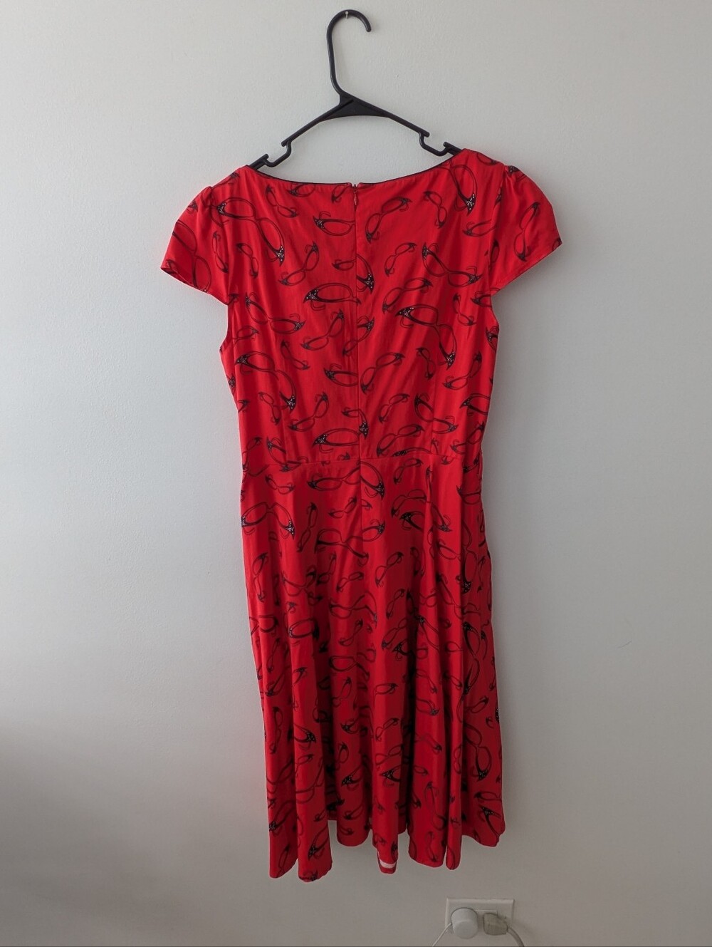 Voodoo Vixen Connie Retro Fit & Flare Dress with Black Sunglasses Print - Picture 3 of 4